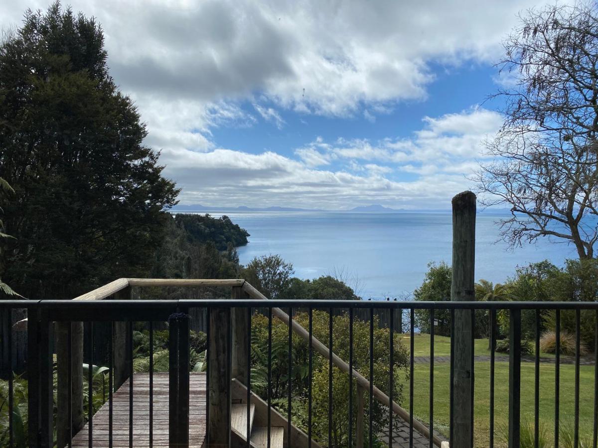 Oreti Village Resort Turangi Eksteriør billede